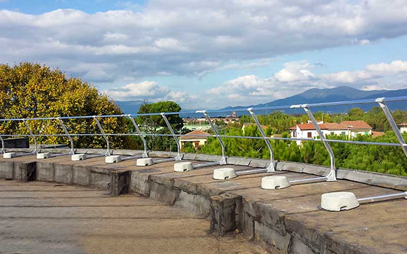 sistemi-anticaduta-parapetti Sistema anticaduta parapetti